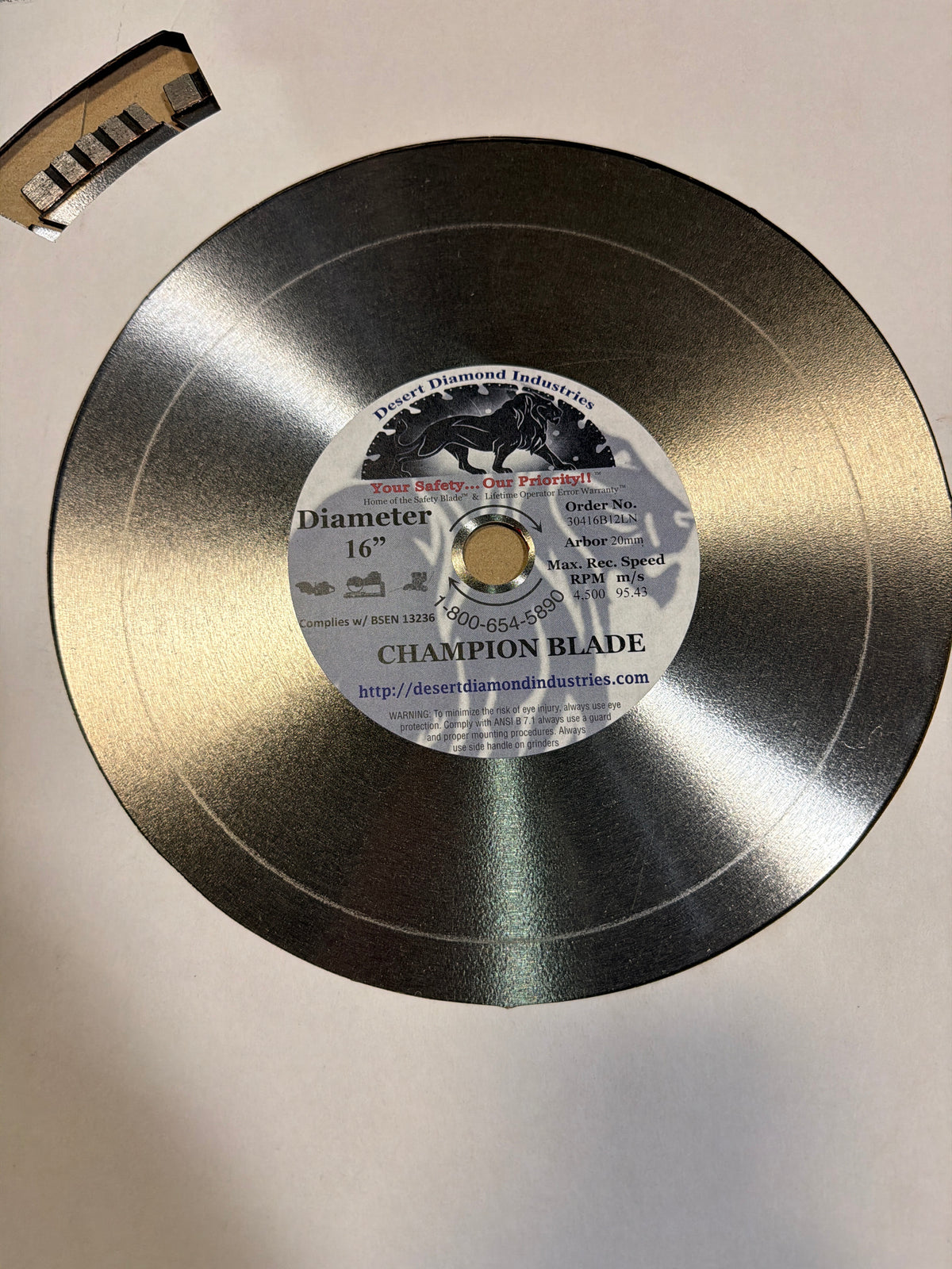 Desert Diamond 16" 20MM , Champion Asphalt and Concrete Blade (30416B12LN)