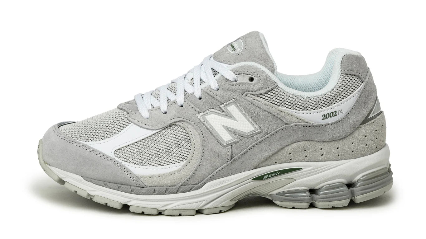 NEW BALANCE 2002R U2002RK (Men's Size: 11 , Women's Size 12.5)
