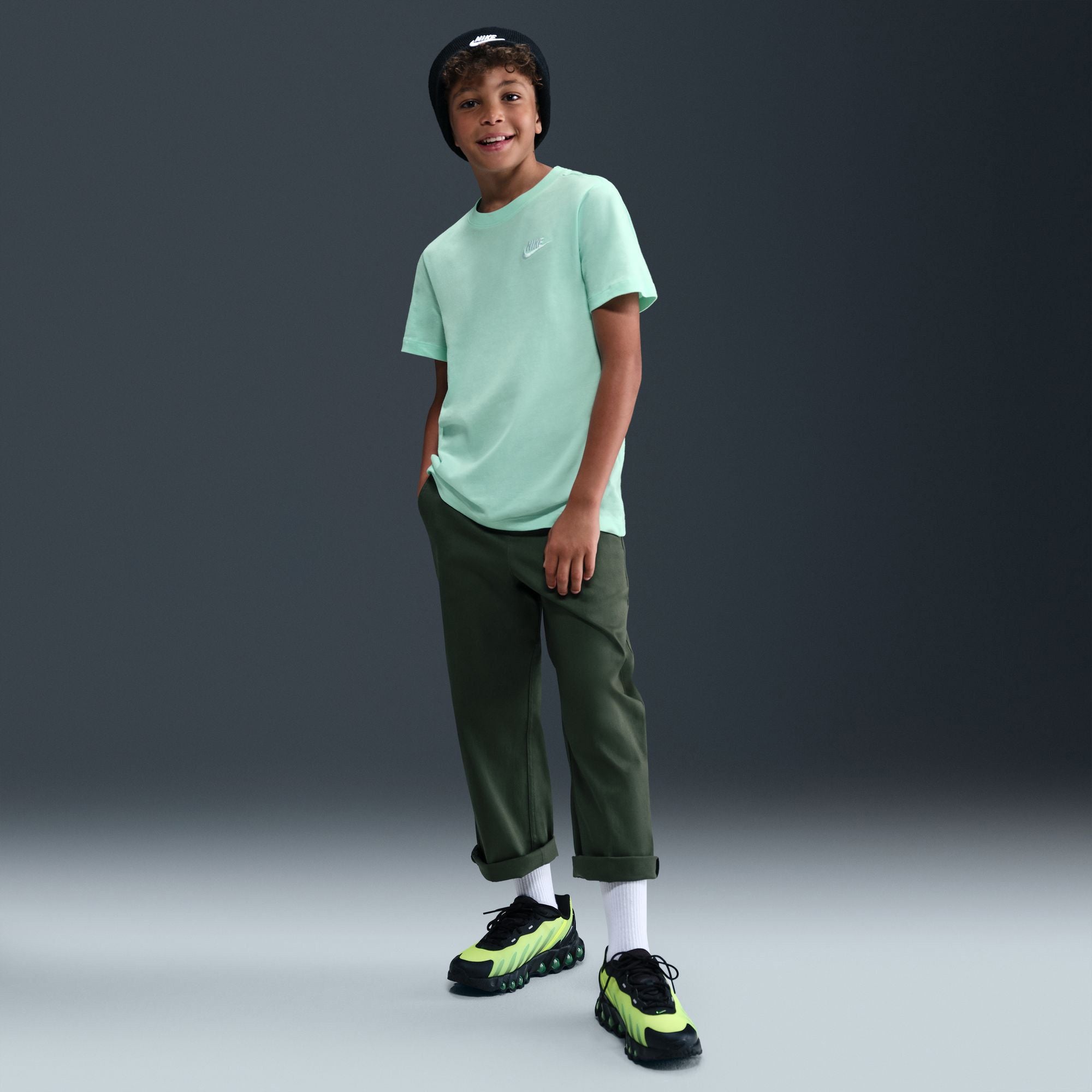 Nike Kids' Sportswear Embroidered Futura T-Shirt - Mint Foam - Large