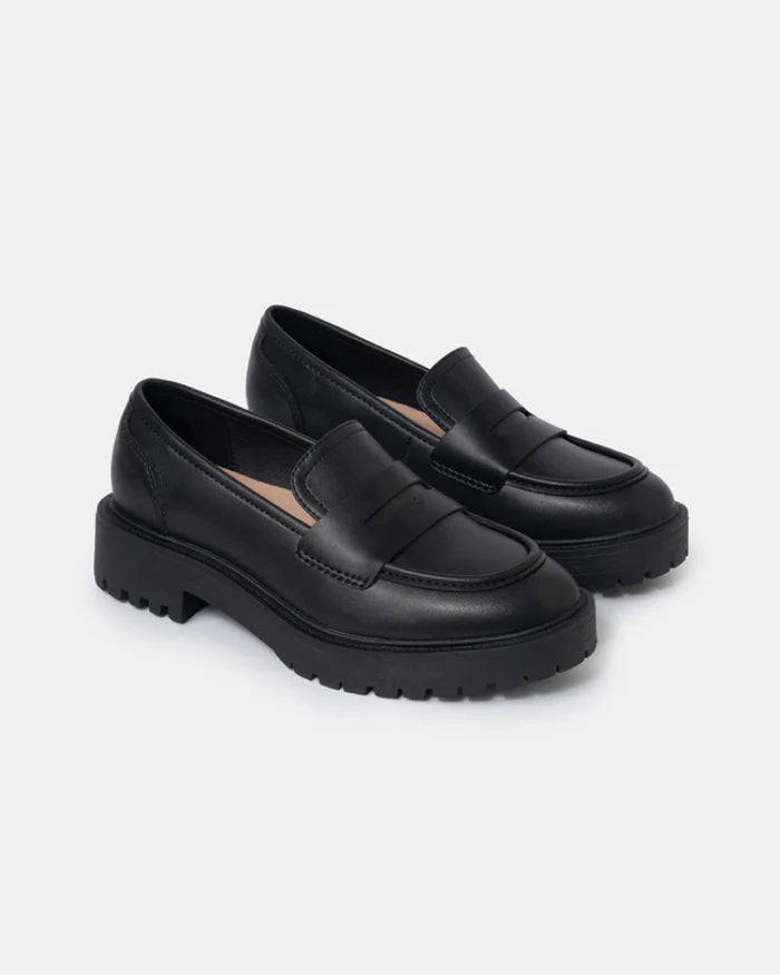 Wyder Studios Tate Vegan Classic Loafers Size 7WW