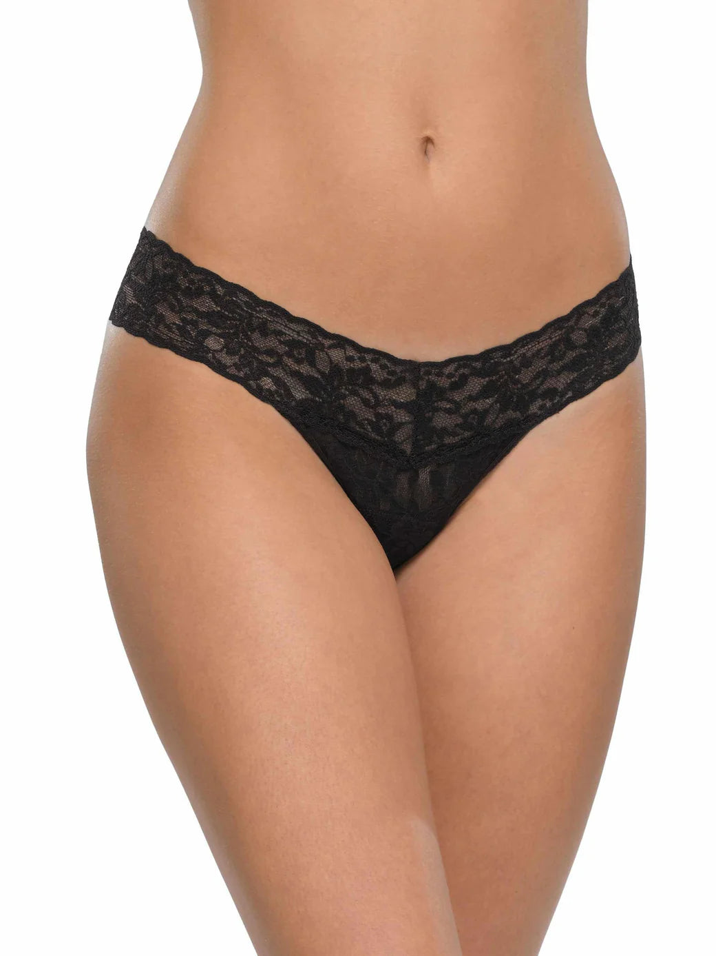 hanky panky Women's Signature Lace Low Rise Thong - One Size: 2-12