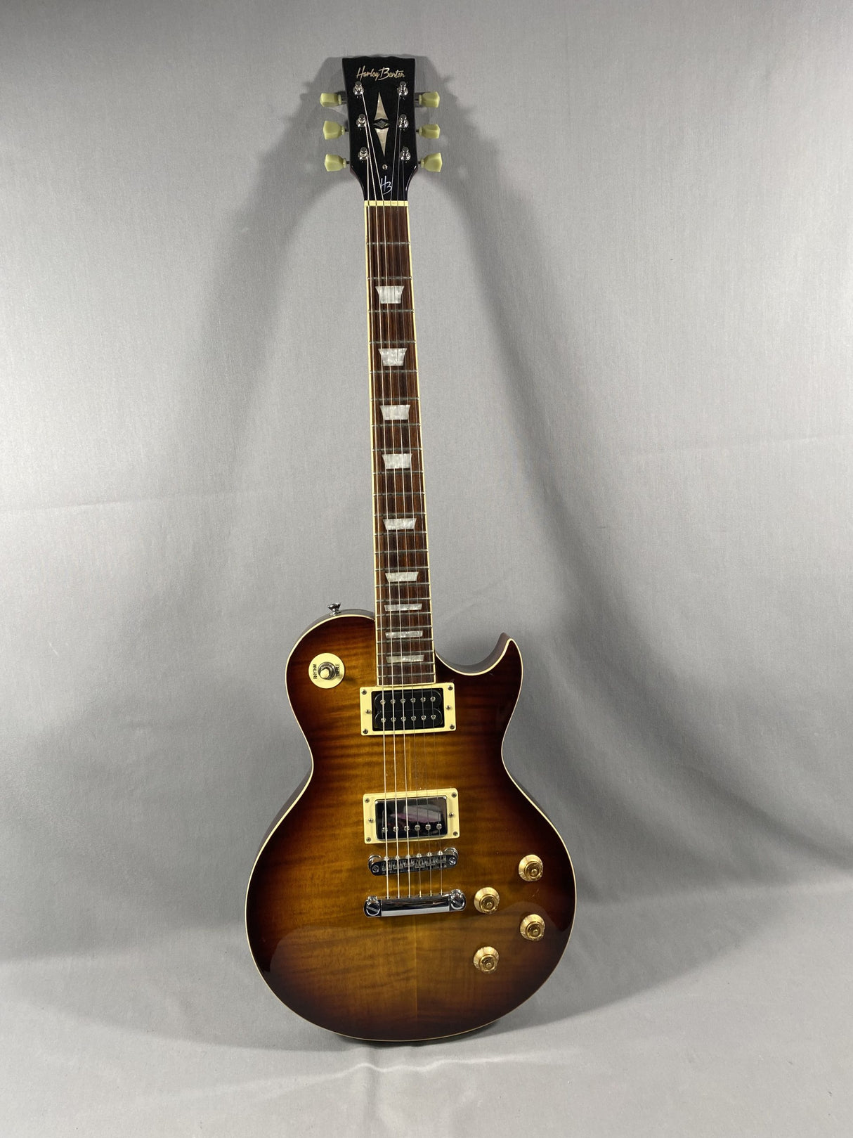 Harley Benton Electric Guitar