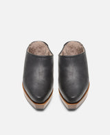 Coclico Kera Shearling Clog Size: 9