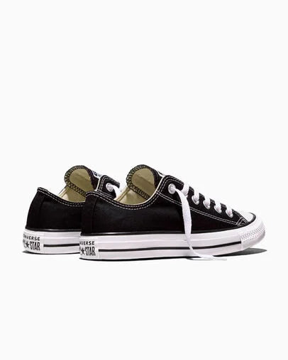 CONVERSE Chuck Taylor All Star Canvas in Black - Unisex Sizing M10/W12