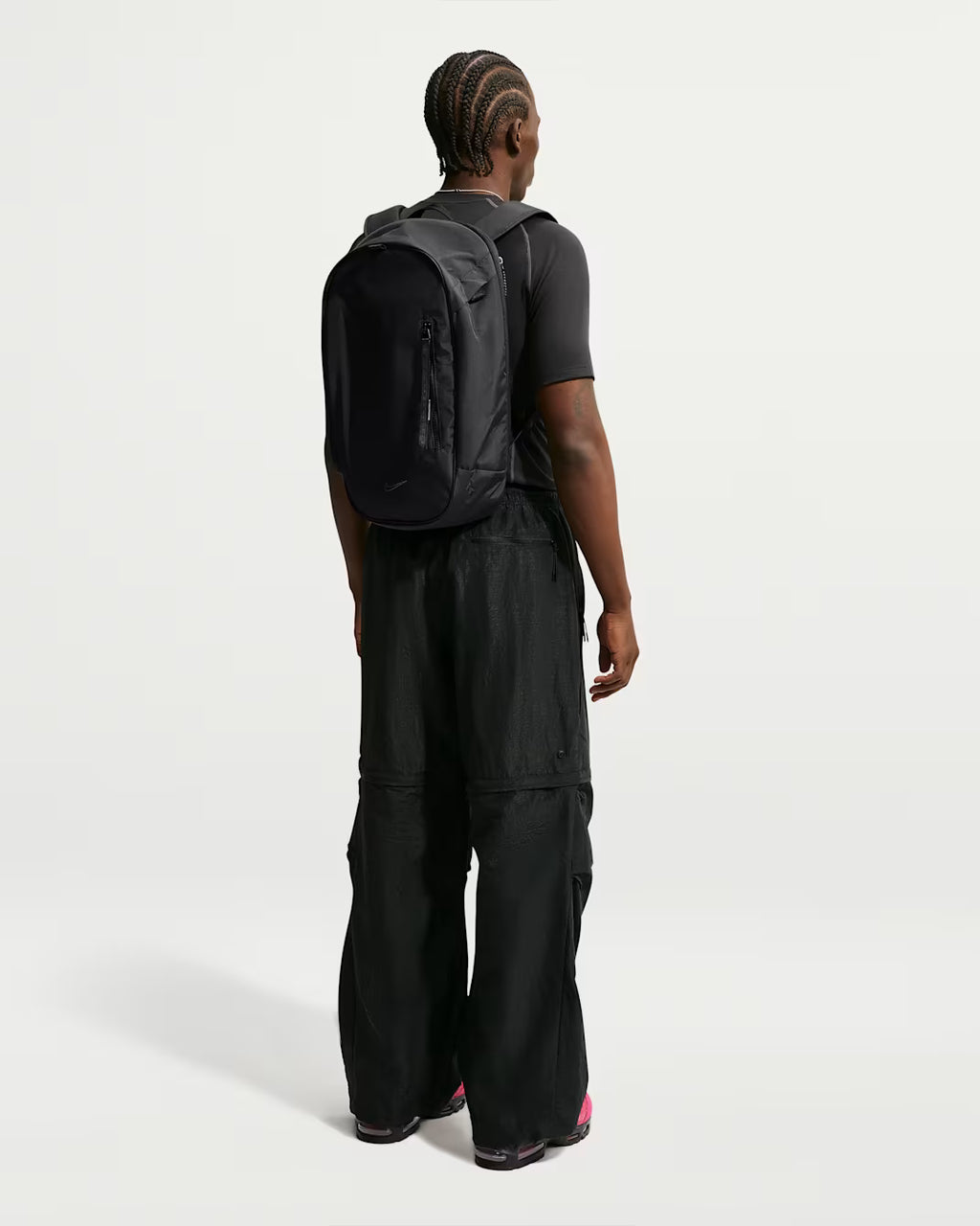 NIKE 25L Sportswear Commute Backpack in Black/Black/Anthracite - NWT!