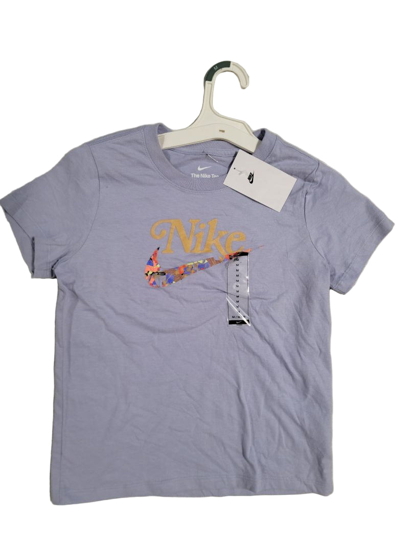 NIKE The Nike Tee, Girls' Graphic T-Shirt, Size M