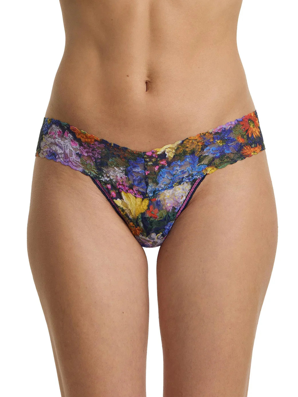 hanky panky Women's Signature Lace Low Rise Thong - One Size: 2-12