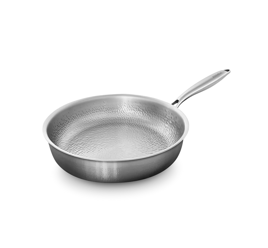Plateful Titanium Pro Pan™ 12" with Lid