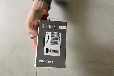 Fitbit Charge 6 Fitness Tracker with Google apps, Heart Rate on Exercise Equipment, 6-Months Premium Membership Included, GPS, Health Tools and More, Obsidian/Black, One Size (S & L Bands Included) (Copy)