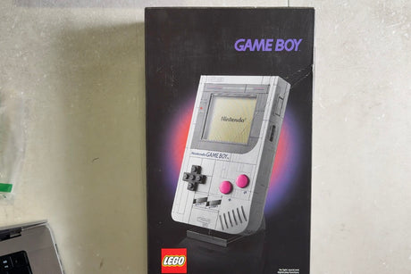 LEGO Super Mario Game Boy - Retro Building Sets for Adults, Ages 18+ - Collectible Model with Game Paks and Display Stand - Birthday Gifts for Men & Women - 72046