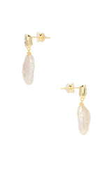 SHASHI Emerald Baguette Cleo Earrings
