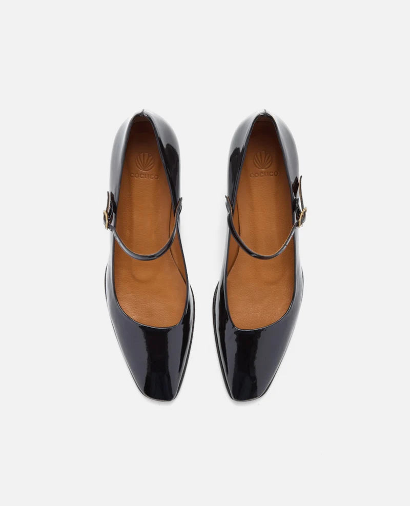 Coclico Sass Mary Jane Black Crinkled Patent Size: 9-9.5