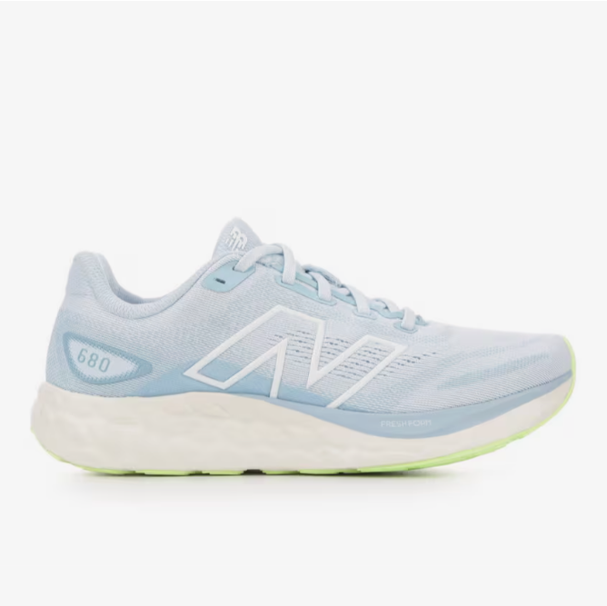 New Balance Fresh Foam 680V8 Women's Size: 7.5 Color: Blue (New)