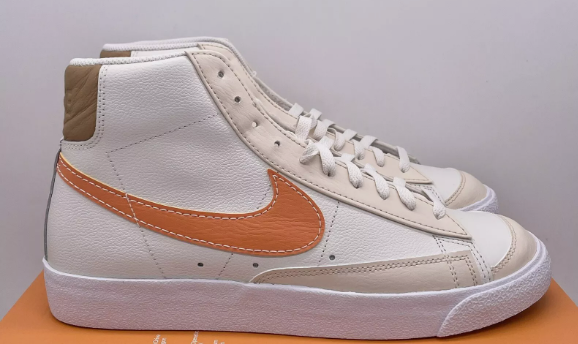 Nike Blazer Mid '77 Emb Phantom/Hot Curry-Pearl White (NEW)