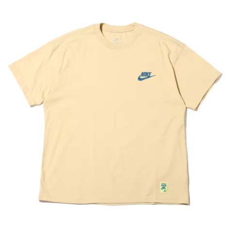 Nike Men's Tee - M90 Sole Food - Team Gold (NEW)