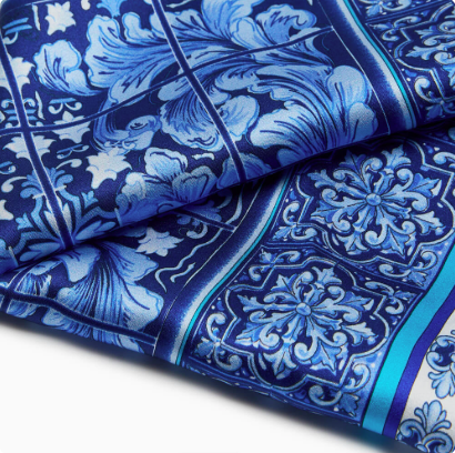 *Silvio Fiorello -Ceramic Art Blue Silk Pocket Square