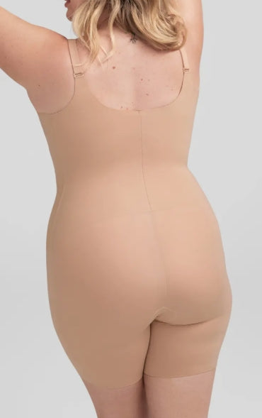Honeylove Superpower Mid-Thigh Bodysuit - Sand - Size: XL