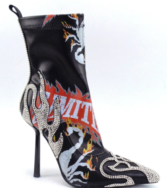 Milk Money Limited HELEN Booties 8W
