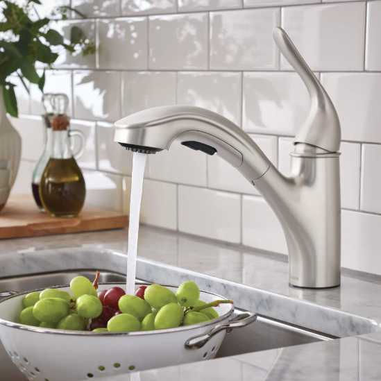 *MOEN Brecklyn One-Handle Low Arc Pullout Kitchen Faucet, Spot Resist Stainless