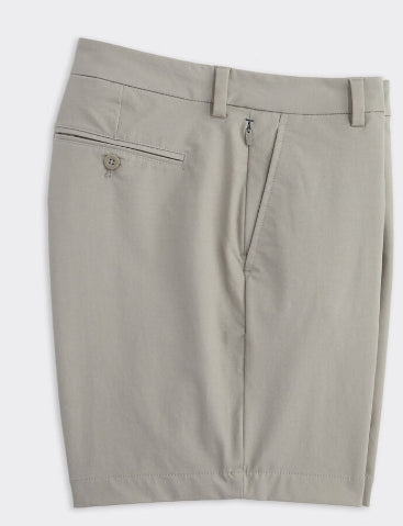 Vineyard Vine 7 Inch Performance On-The-Go Shorts 28