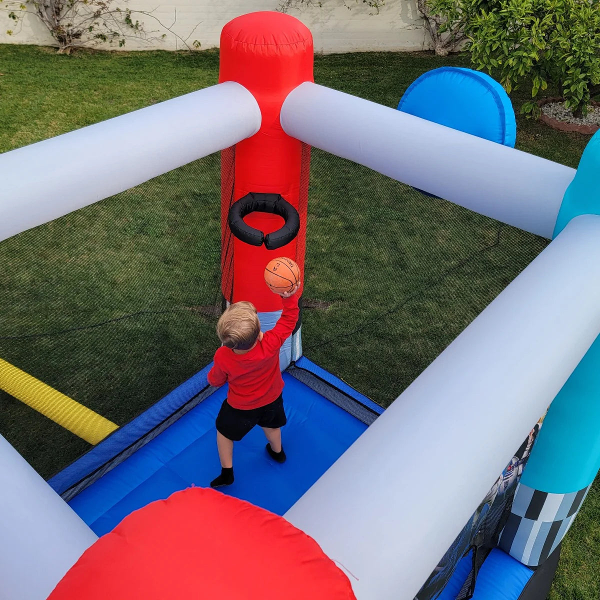 FUNORMOUS Star Wars Bounce House and Slide Inflatable