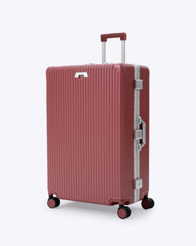 NOBL Suite Case 28''