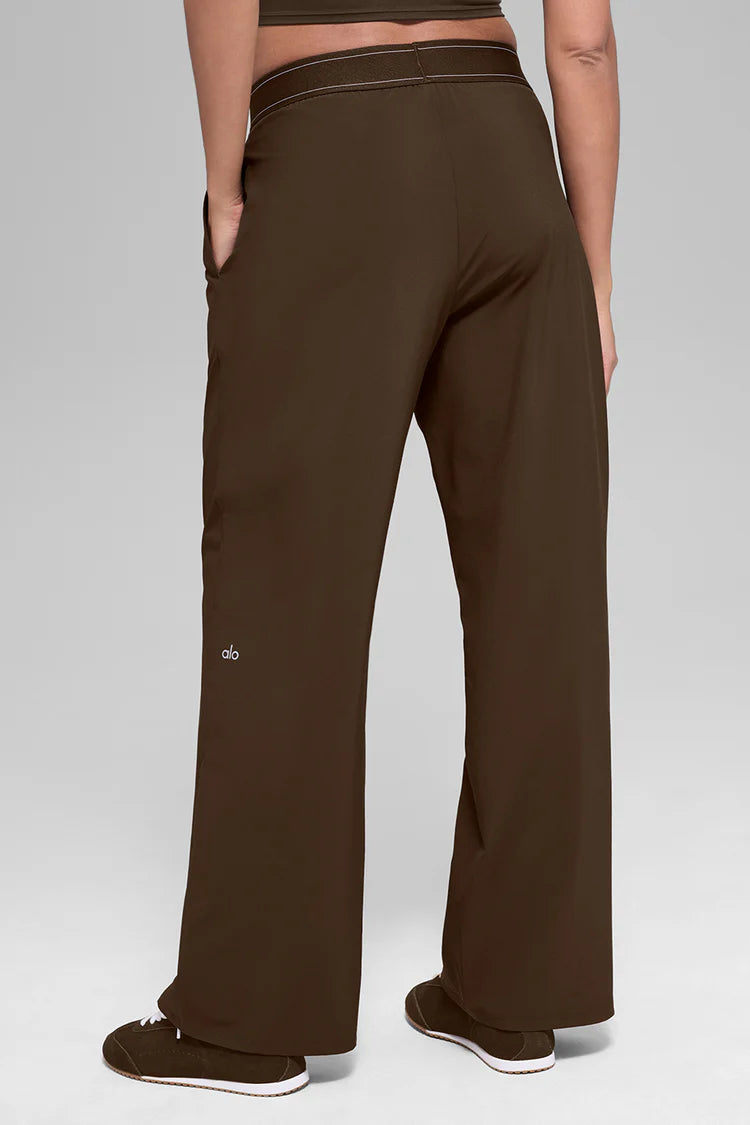 ALO YOGA Suit Up Trouser (Regular) Espresso Size: S