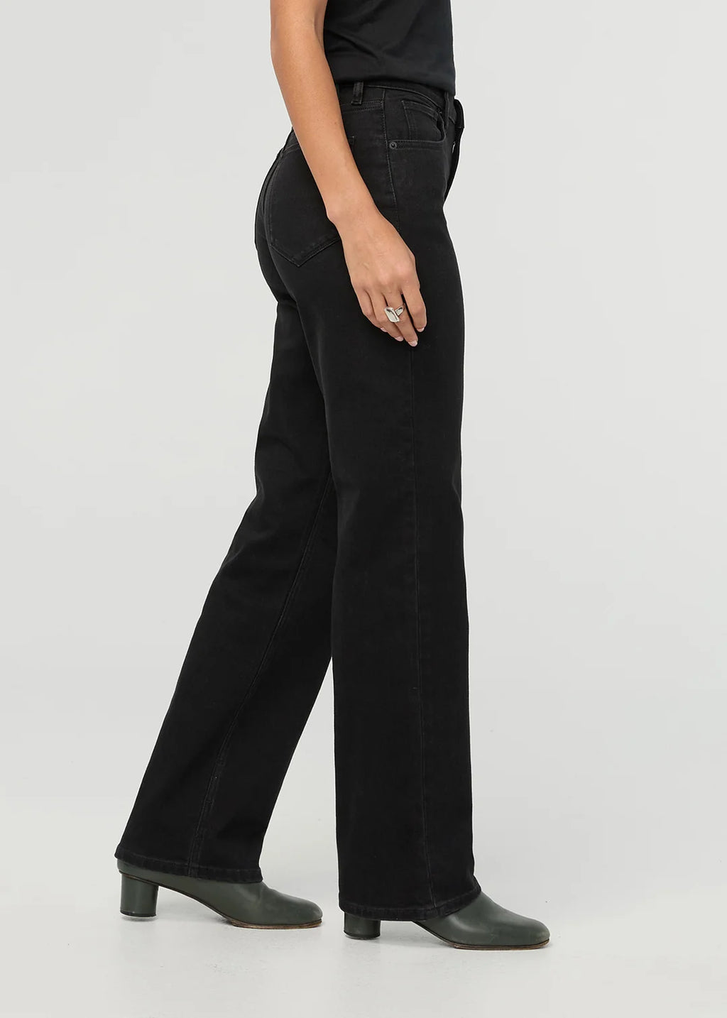DU/ER Performance Denim+ High Rise Straight - Black- Women's 31