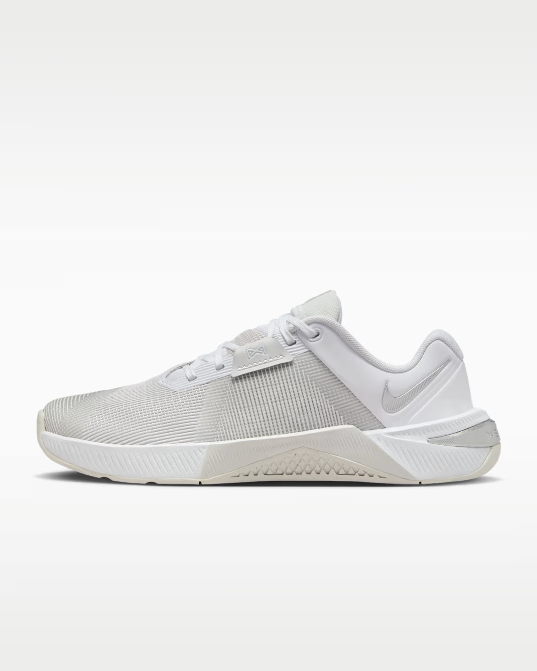 Nike Metcon 10 Women's Training Shoes, White/Metallic Silver - Size 6.5