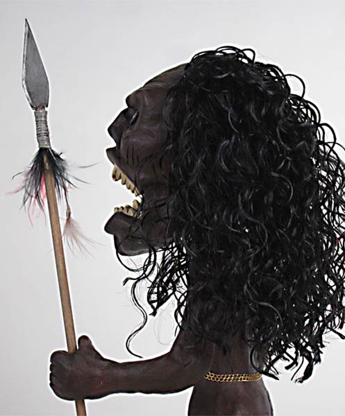 HOLLYWOOD COLLECTIBLES - Zuni Warrior Fetish Doll - Edition Number 204/500