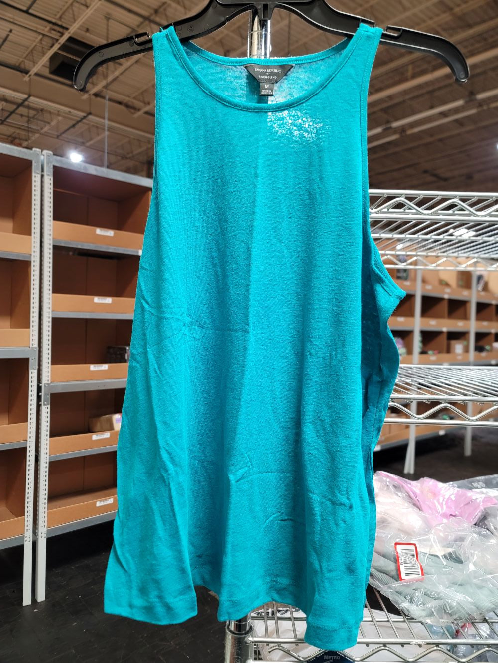 BANANA REPUBLIC | Linen Blend SL Racer-Back Tank in Winter Sea | M