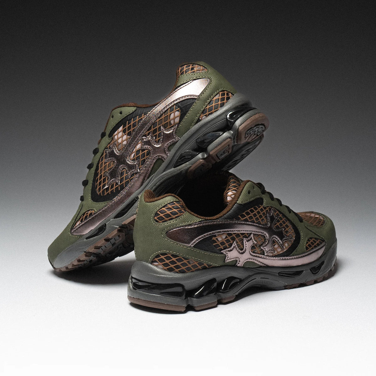 Men's Camo Kross Kountry Runner Size: 8