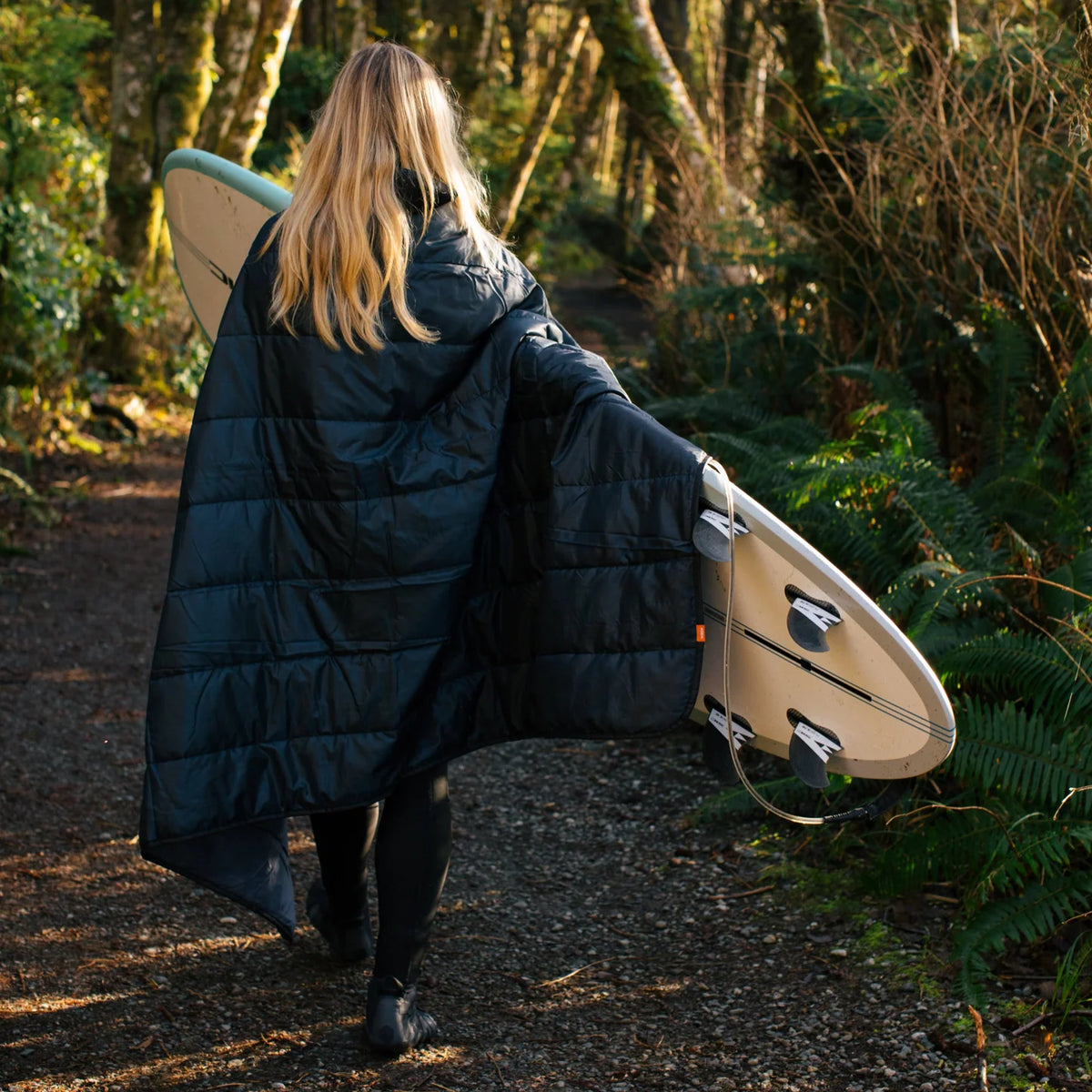 *Wren Puffy Blanket Poncho one size green