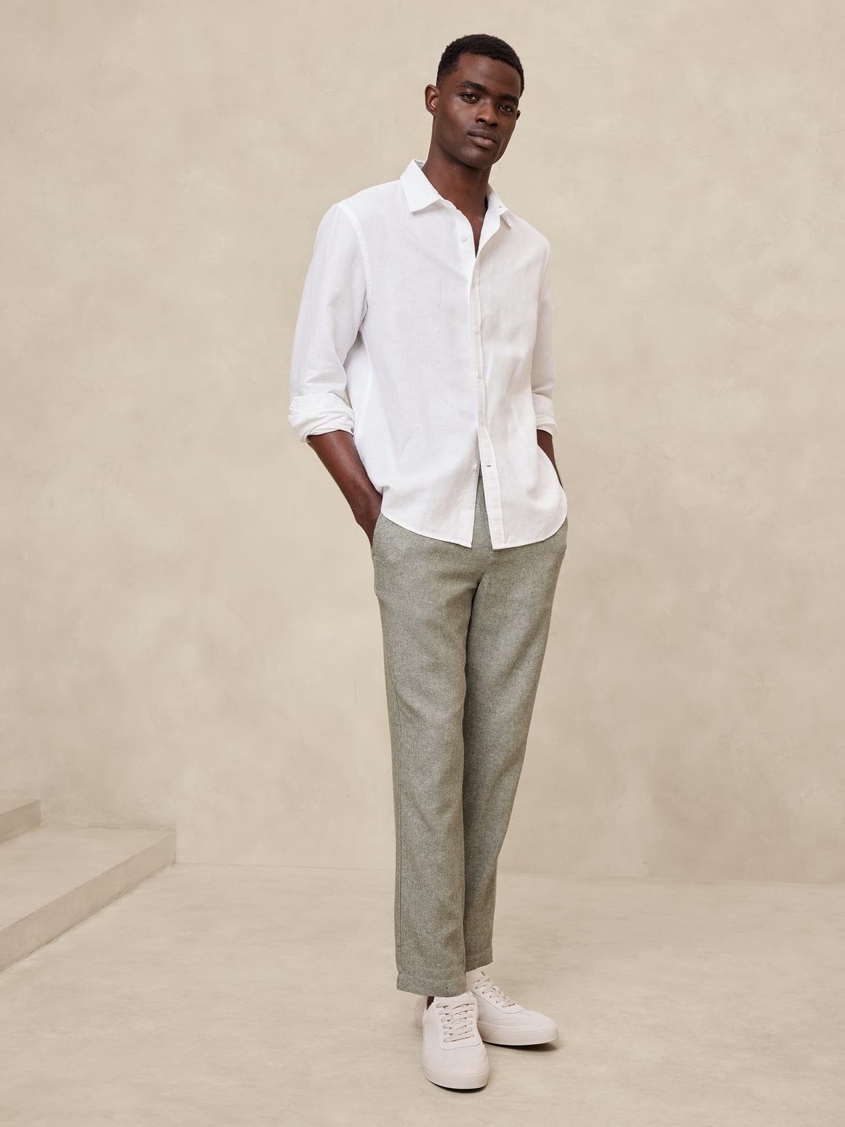 Banana Republic Athletic Linen-Blend Pant-Men's-31/30/color: olive