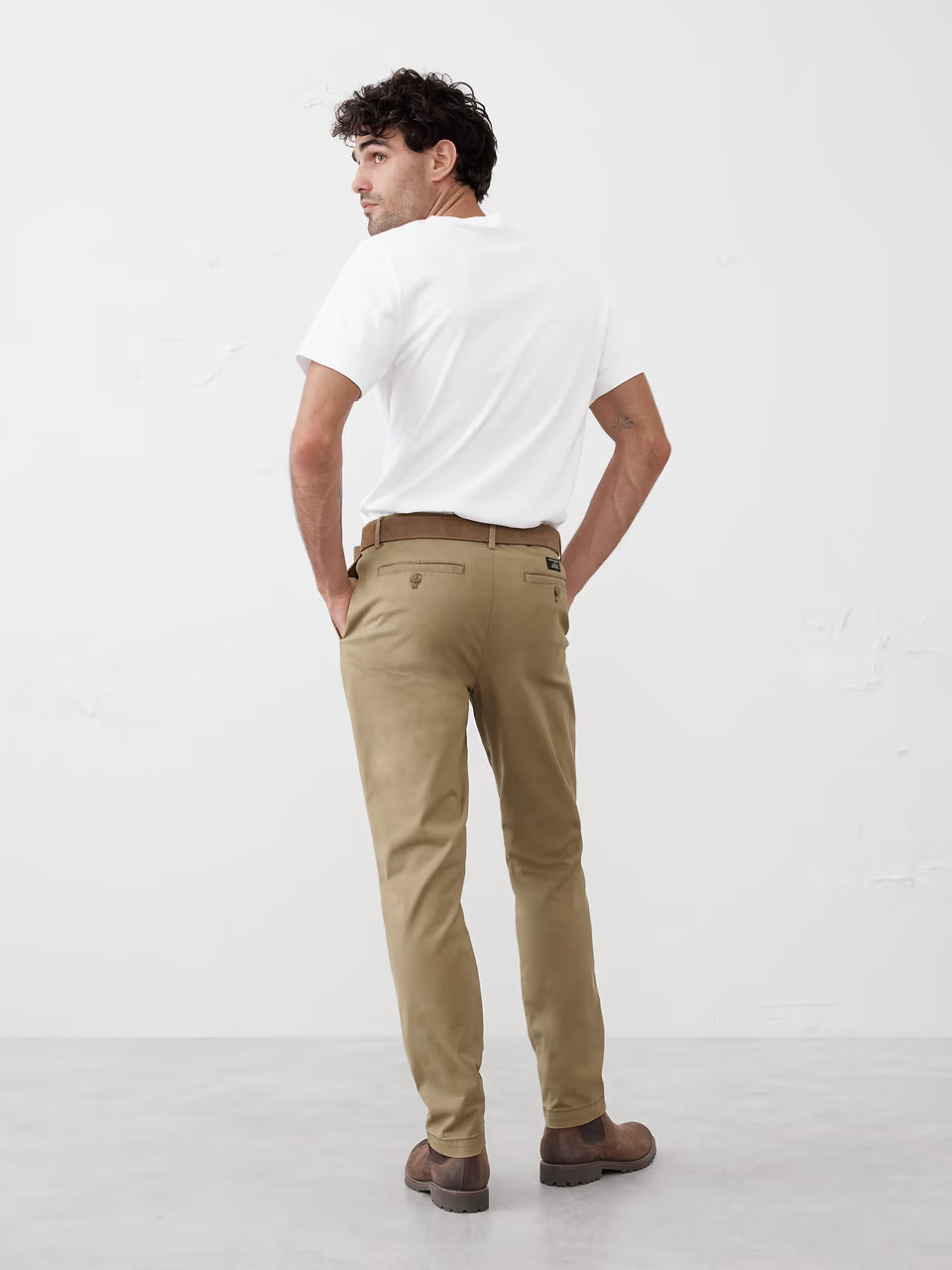 Banana Republic Slim Lived-In Chino, Acorn - 34x30