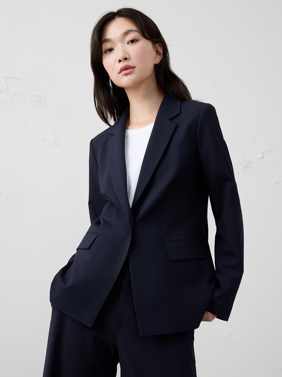 Sculpted Stretch Long Blazer by Banana Republic - Preppy Navy - Size 4