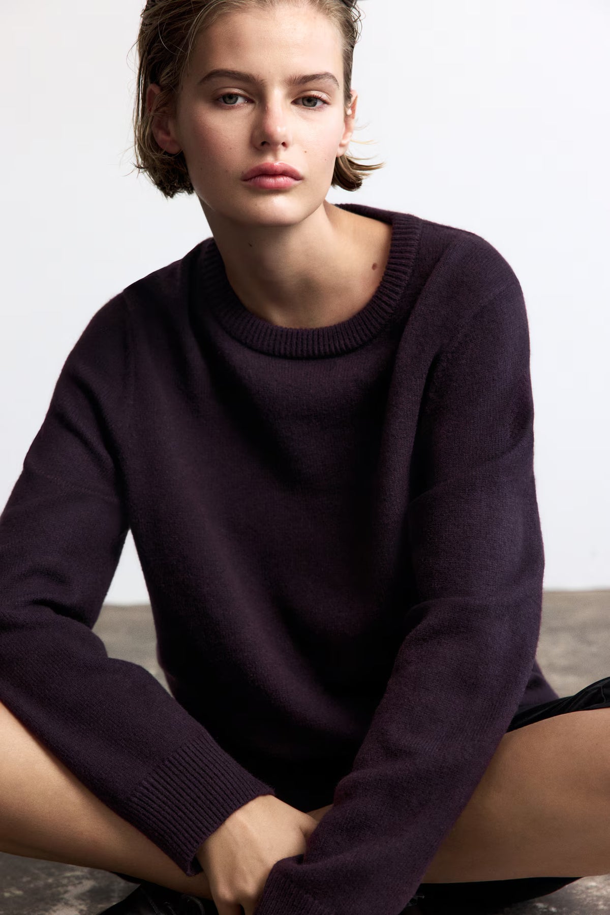 H&M - Women's Round-Neck Knit Sweater - Dark Purple - US Medium