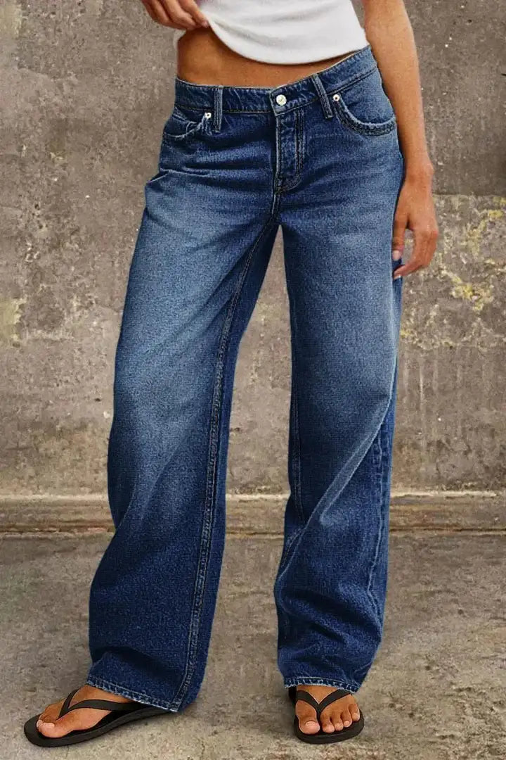 Wash Mid Waist Straight Leg Jeans Size 4/6