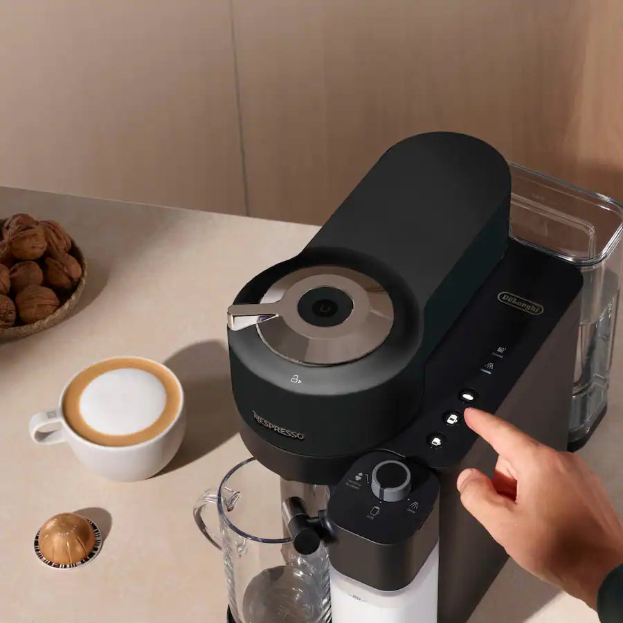 Nespresso - Vertuo Lattissima by De'Longhi