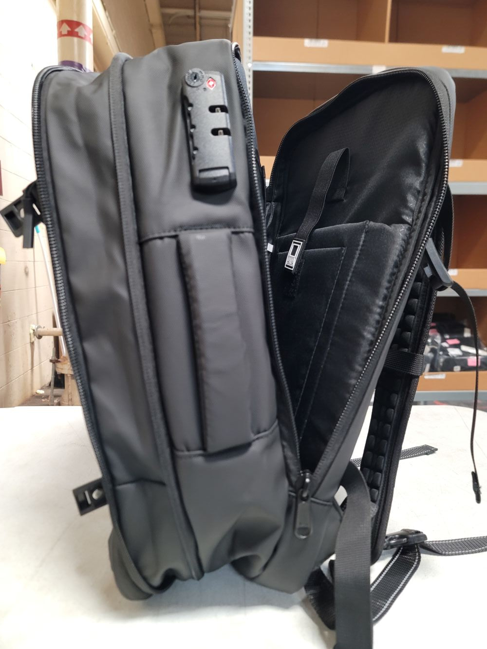 The Travel Compression Rucksack
