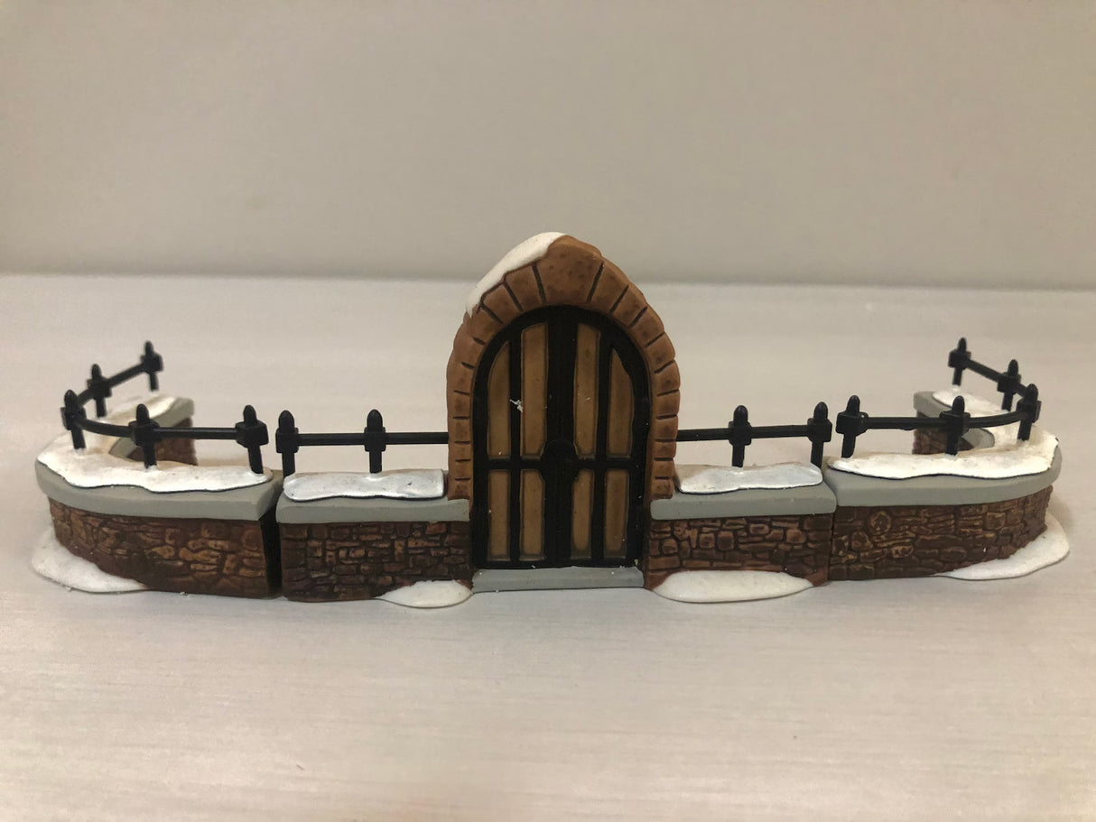Dept 56: Churchyard Gate and Fence- Dickens' Village Collection ; Department 56 - RETIRED, Vintage Christmas Village Accessory / Fence