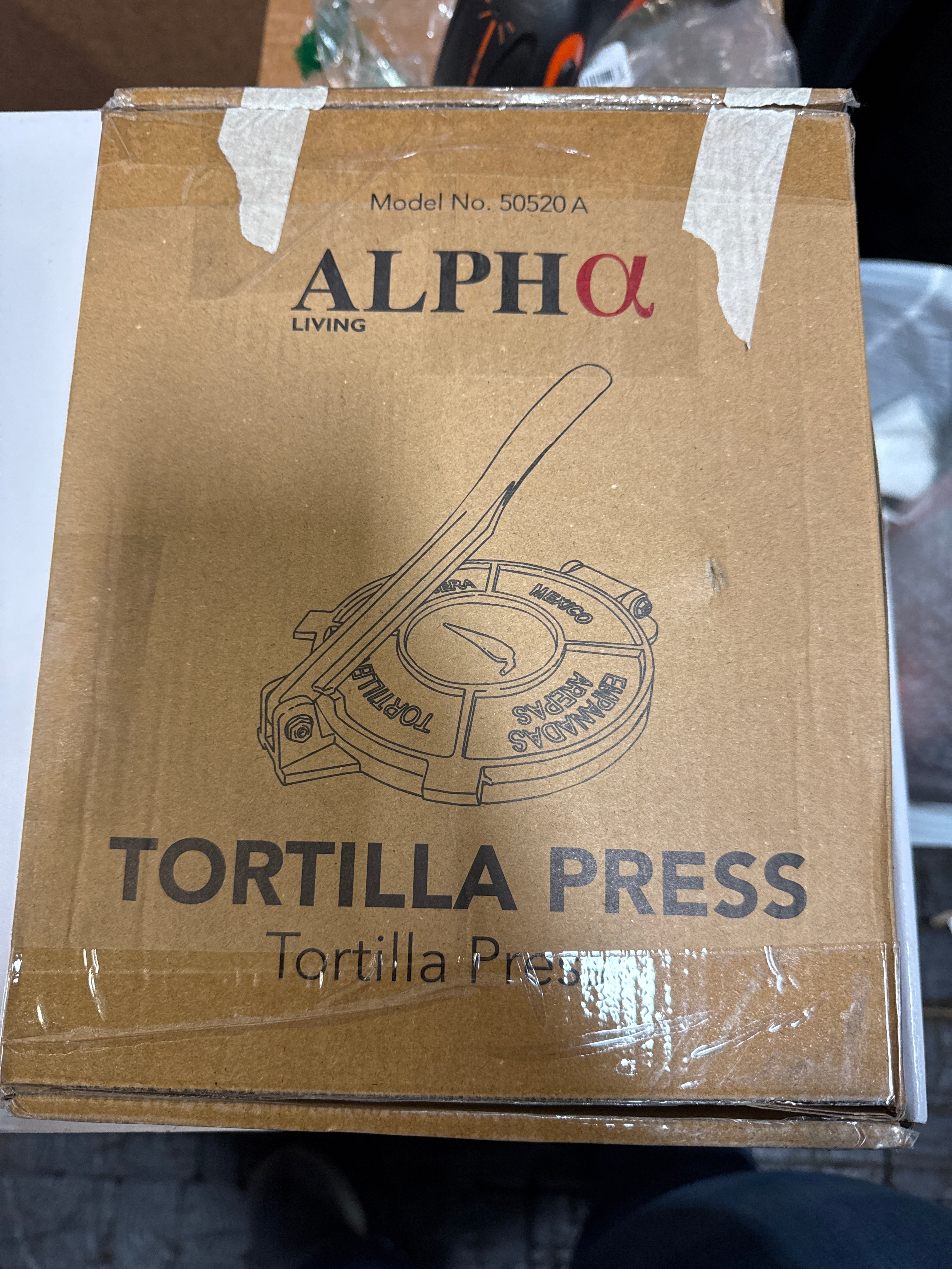 Alpha Living Tortilla Press – 8 Inch Cast Iron Quesadilla Maker – Heavy Duty Empanada Maker Press – Cast Iron Tortilla Maker for Kitchen, Home Use