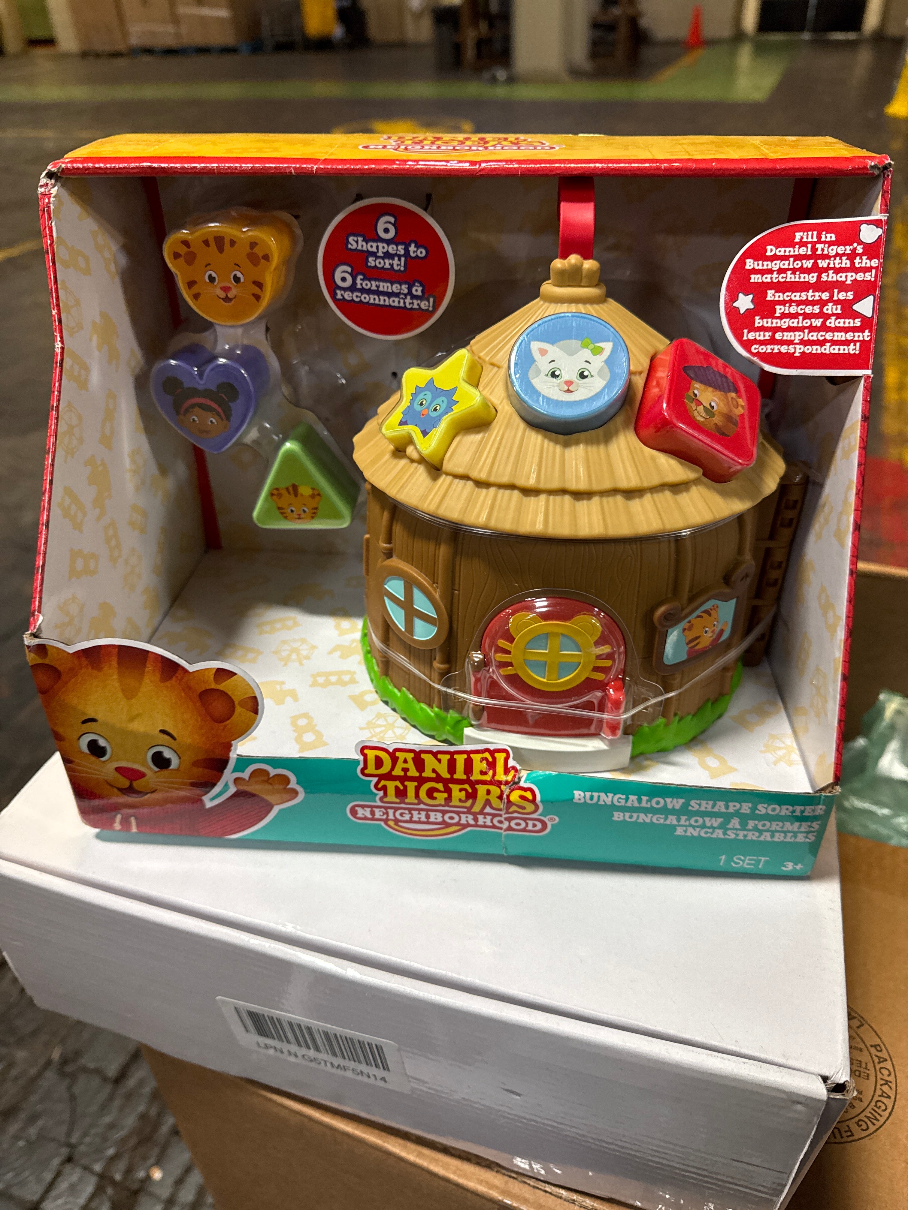 Daniel Tiger's Neighborhood Baby Shape Sorter Toy Bungalow Sorter Play Set for Toddlers Comes with 6 Colorful Shaped Blocks
