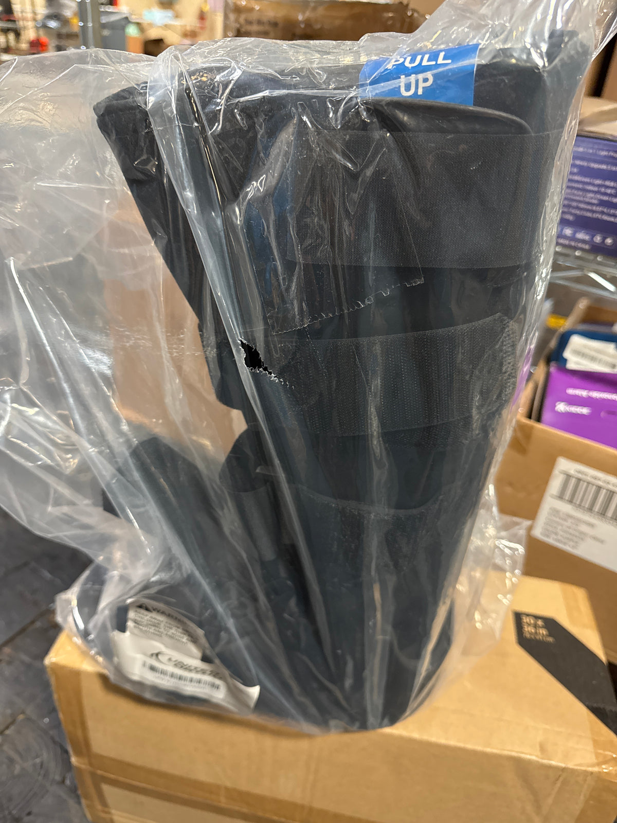 United Ortho Air Cam Walker Fracture Boot, Medium, Black
