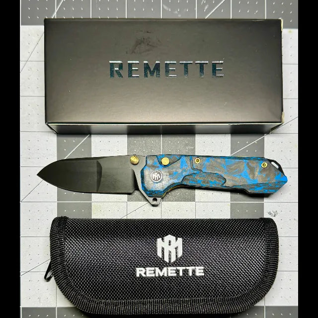 Remette TacKnives Exclusive Glow Cosmic - Crushed Blue Carbon Fiber