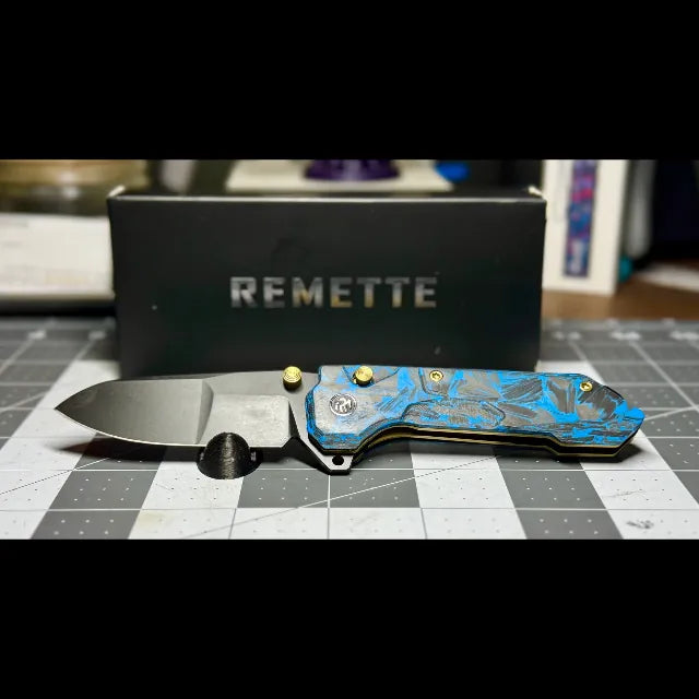 Remette TacKnives Exclusive Glow Cosmic - Crushed Blue Carbon Fiber