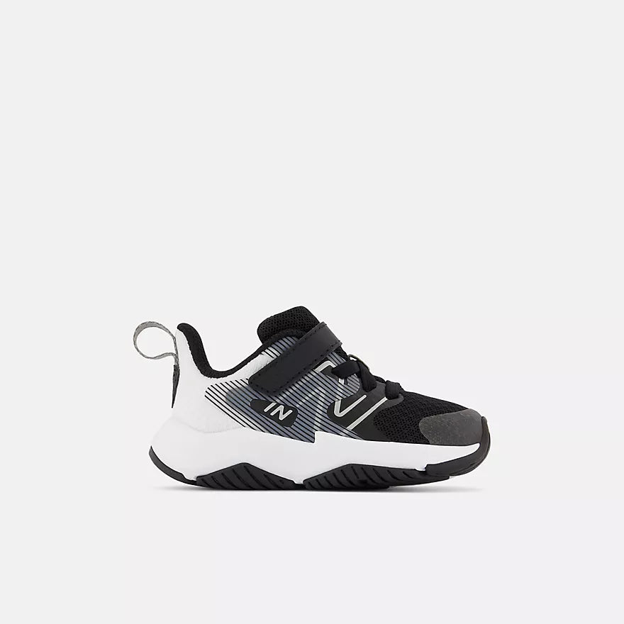 New Balance Toddlers Rave Run v2 Bungee Lace with Top Strap Size: 5