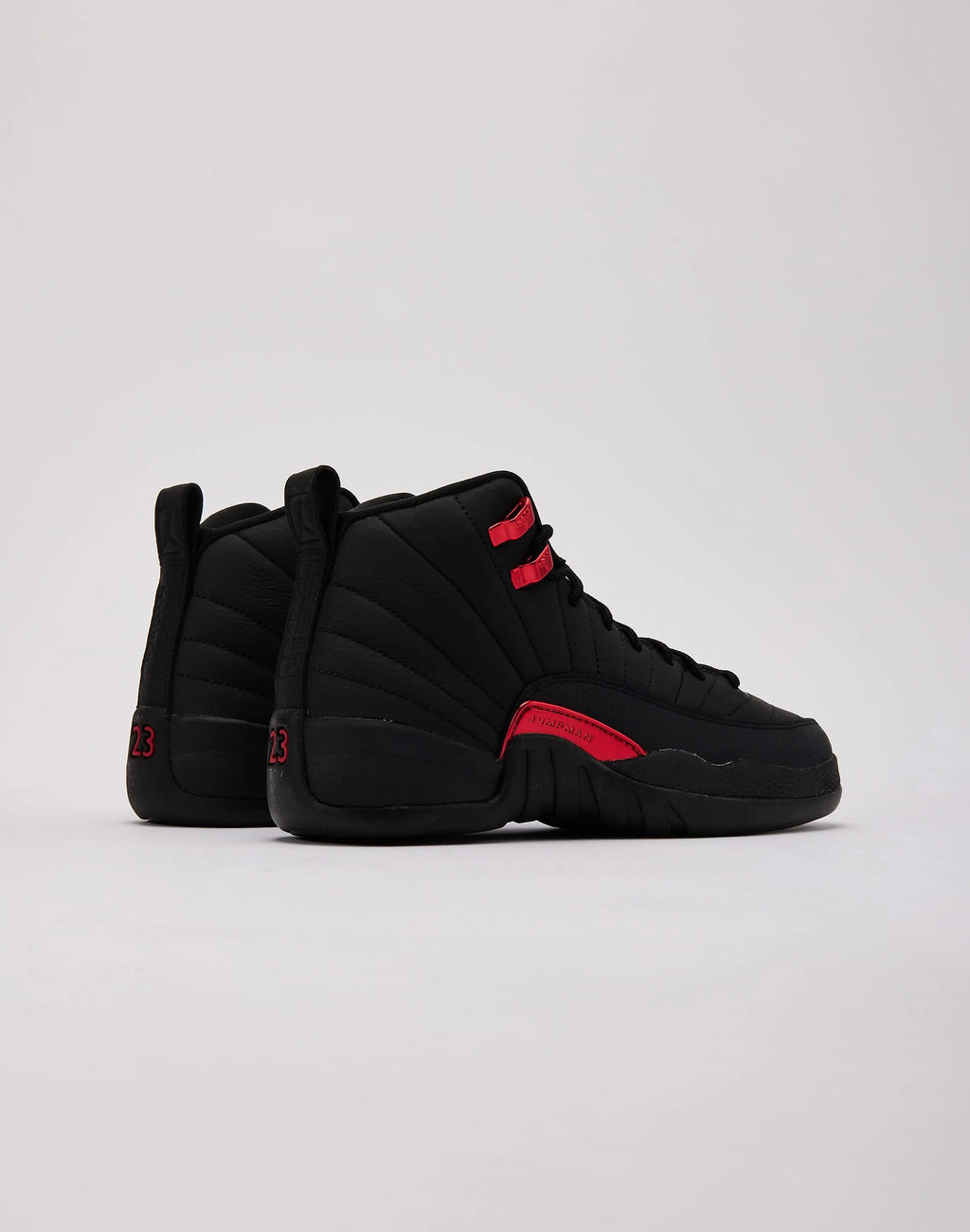 Jordan 12 Retro Bloodline Grade School Shoes - 6Y