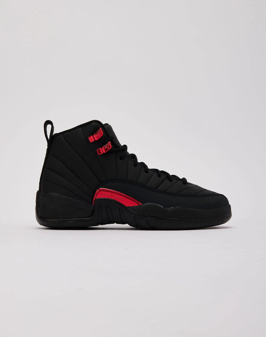 Jordan 12 Retro Bloodline Grade School Shoes - 6Y