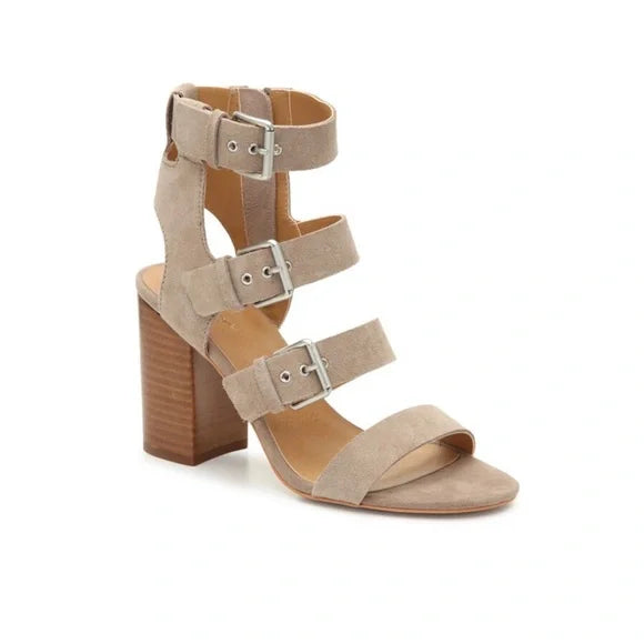 Crown Vintage Elsey Almond Suede Size: 7